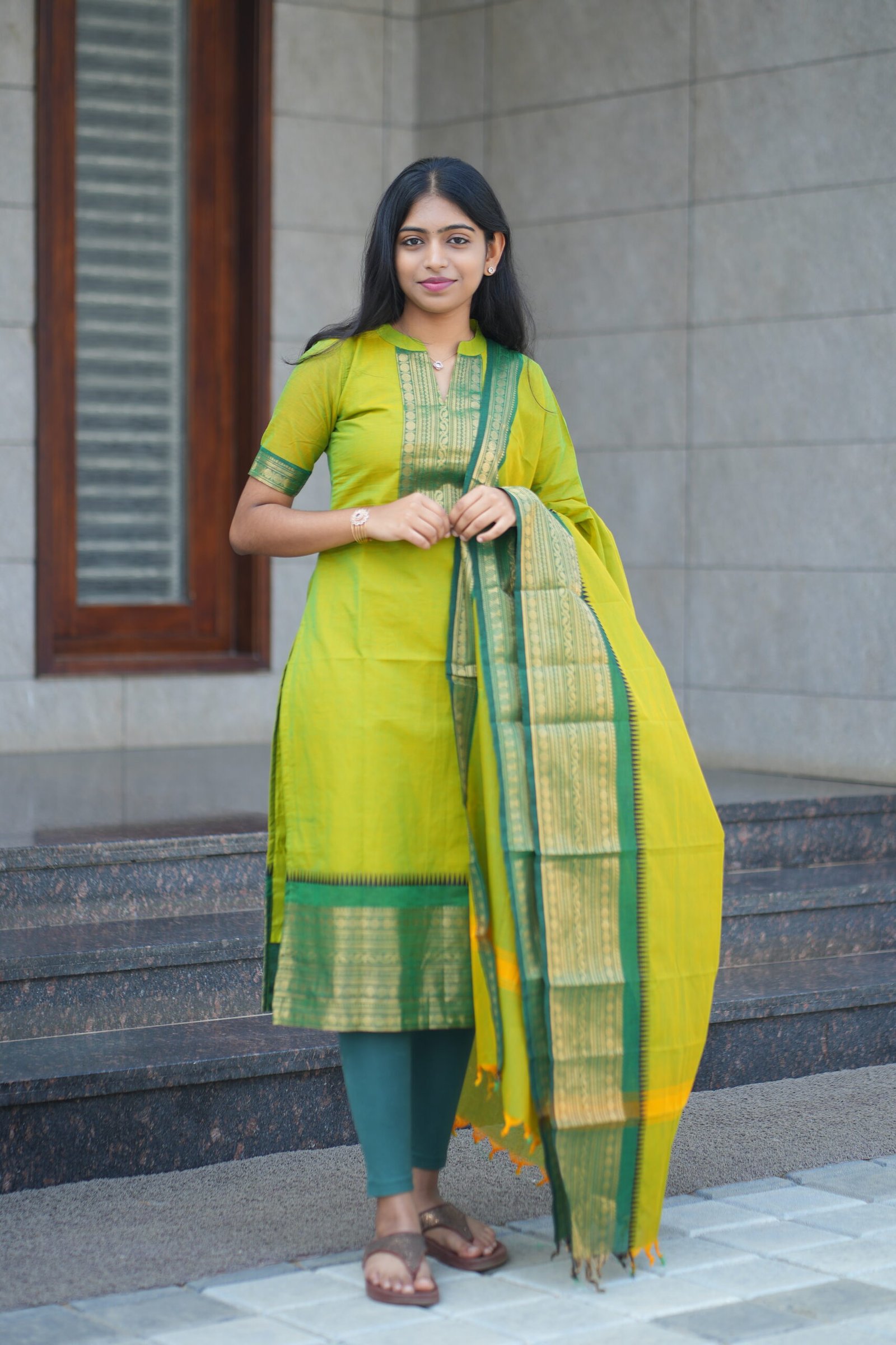 Green cotton two piece set