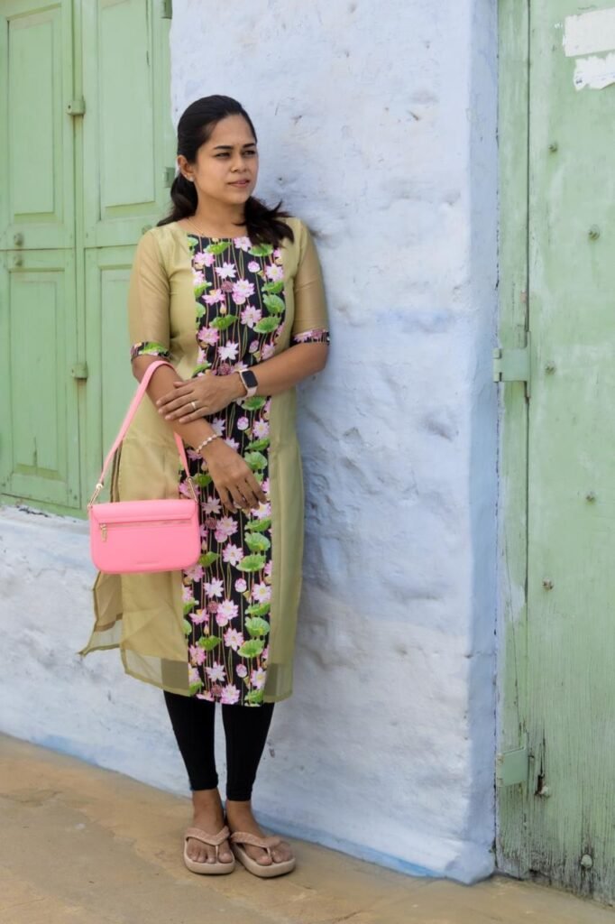 Green tissue kurthi